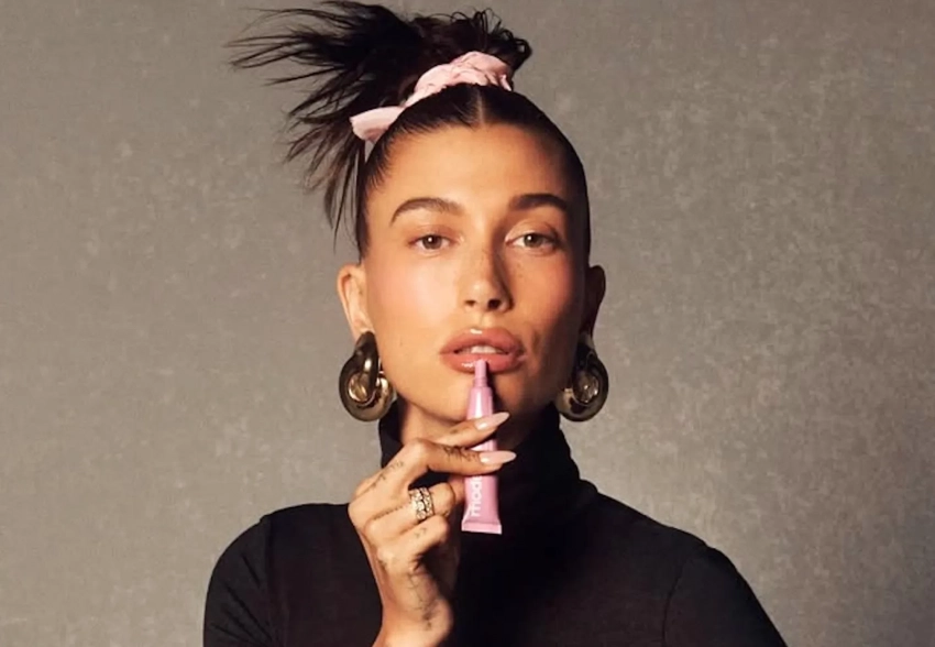 Хейли Бибер продала свой бренд косметики Rhode за 1 млрд долларов