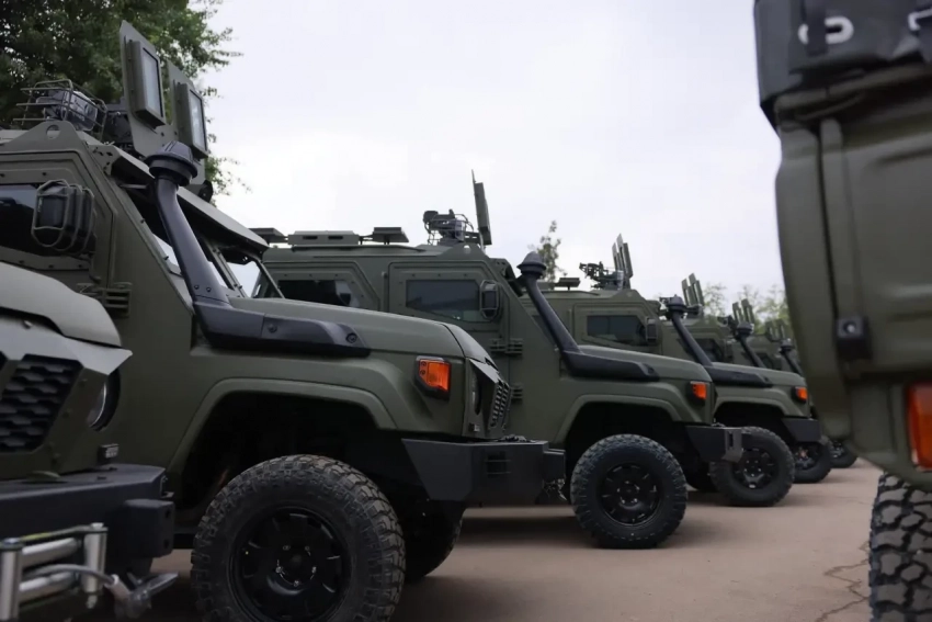Первая партия украинских бронемашин UAT-TISA поступила на вооружение в ВСУ