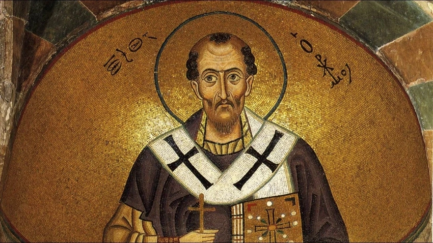 На праздник Златоуст 26 ноября 2025 существует множество примет и традиций