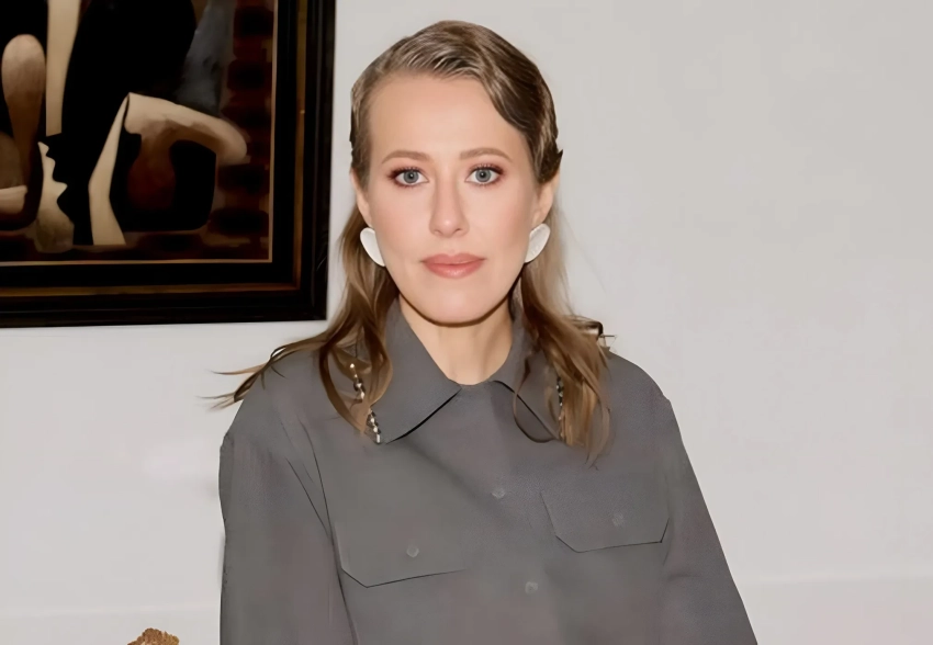 Ксения Собчак, Марианна Максимовская, Мария Миногарова на светском ужине в галерее Heritage