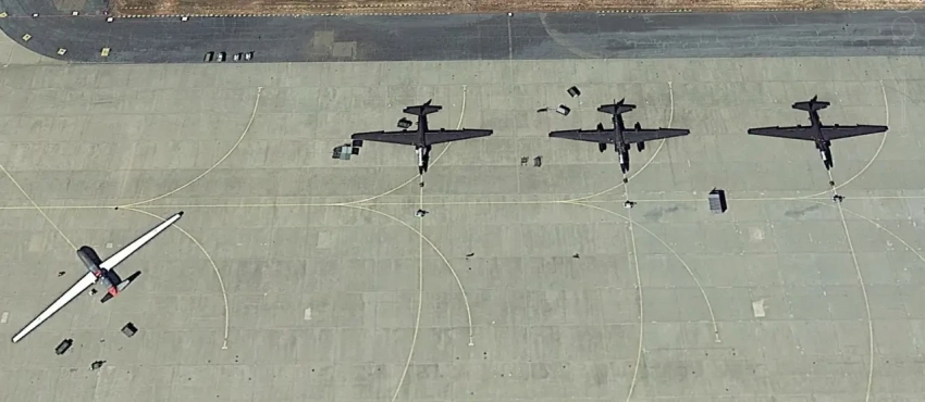 Разведывательная авиация ВВС США на спутниковых снимках