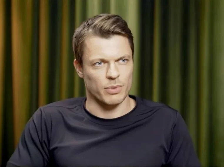 Актриса Юлия Хлынина развелась с миллионером Алексеем Милевским