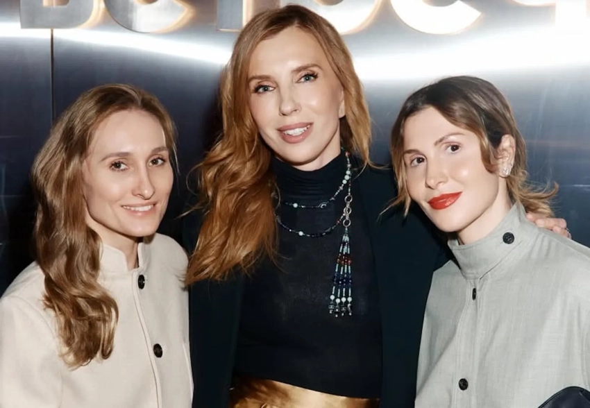 Светлана Бондарчук, Александр Терехов, Лаура Джугелия и Екатерина Мухина на открытии ресторана в Москве